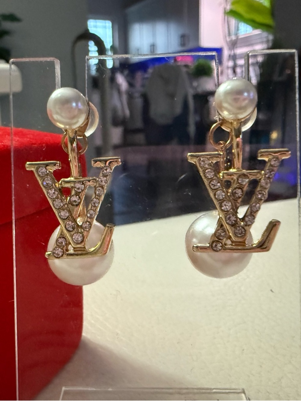 Gold Crystal & Pearl Drop Earrings -